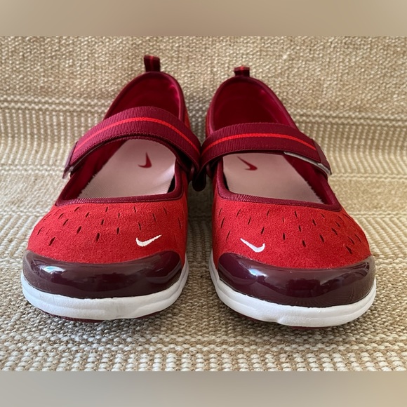 Nike Mary Jane Sneakers. Size: 7.5 Color: Red - Picture 4 of 12